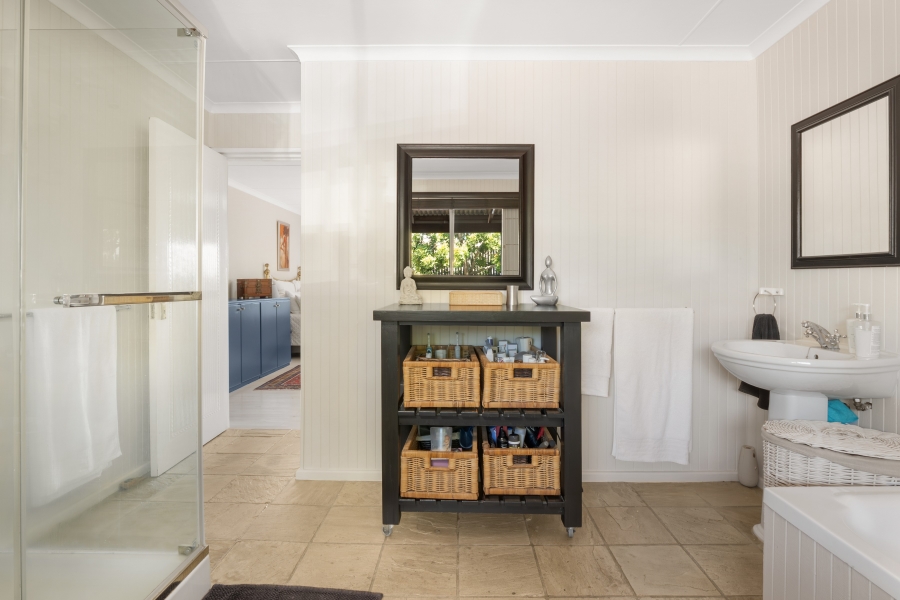 5 Bedroom Property for Sale in Knysna Heights Western Cape